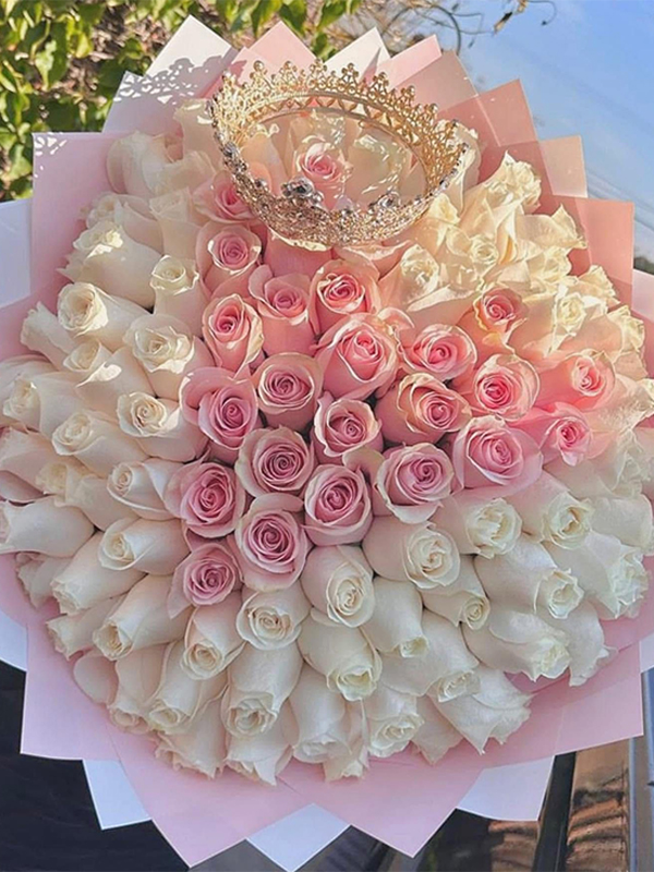True Moments Flowers arrangement